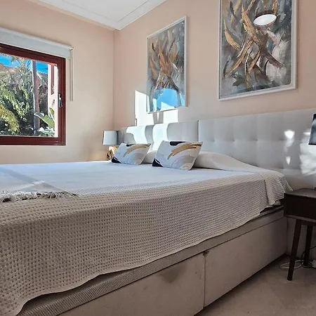 Apartamento Palacio Don Carlos *