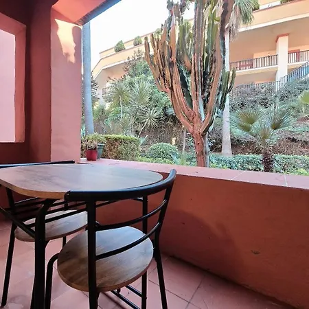Apartamento Palacio Don Carlos Marbella